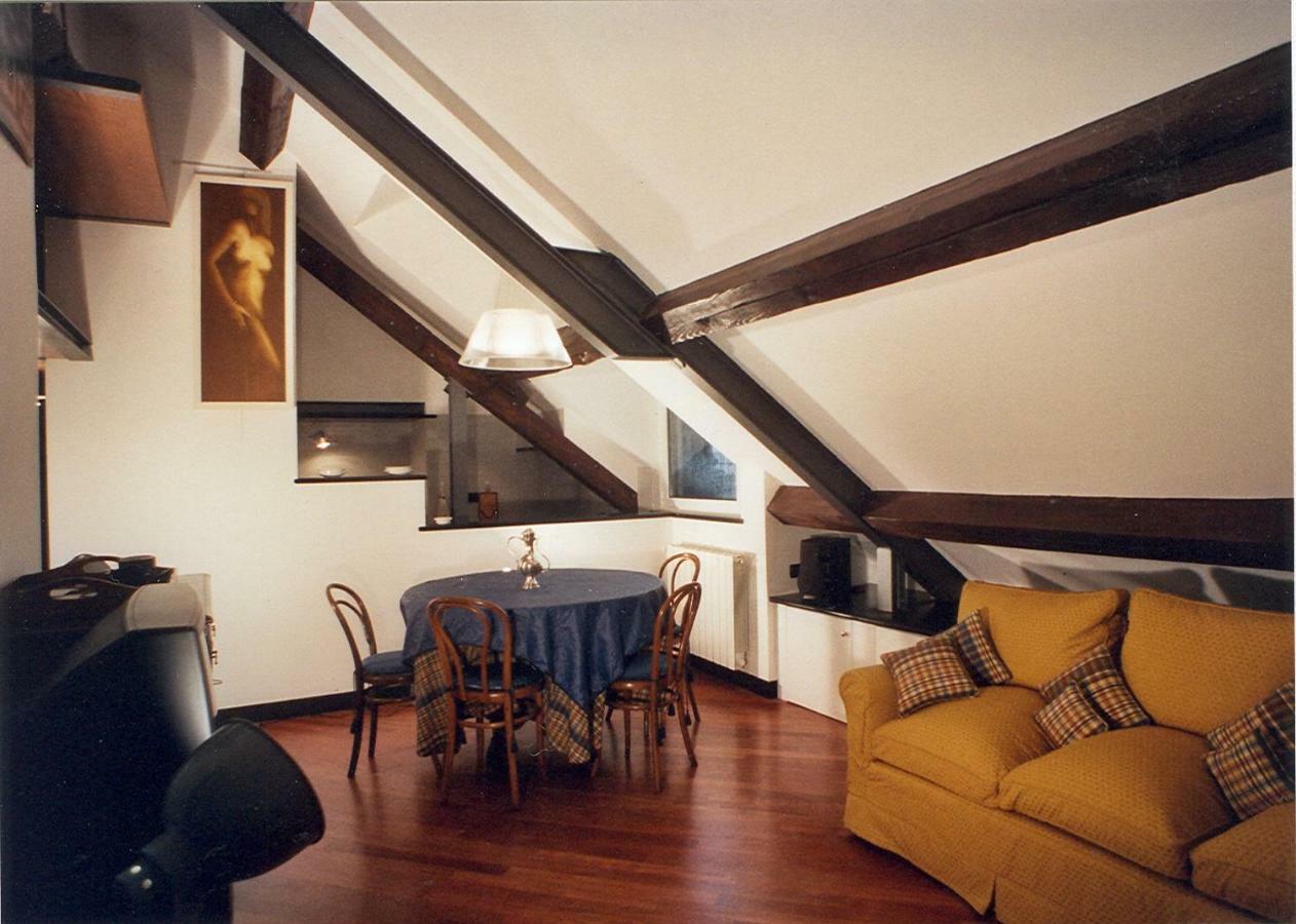 Ferienwohnung Loft Fronte Cattedrale Genua Exterior foto